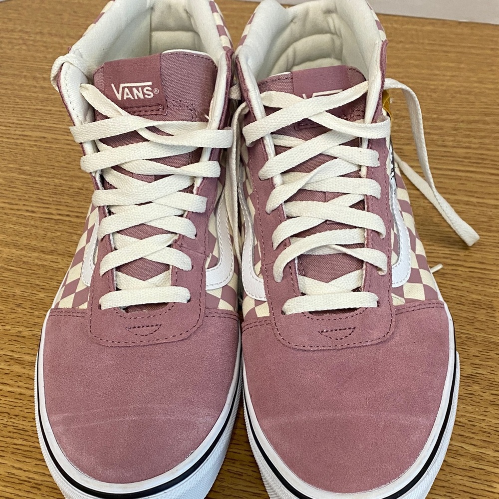 Vans Women's Rose Checkered High-Top Sneakers - Picture 6 of 11